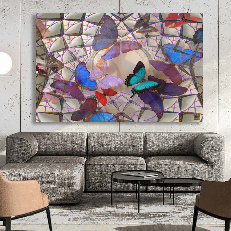 تابلوی هنری هجوم پروانهها در سایه سار مقرنسها از پرواز جان در باغ رؤیا از گالری چارگوش مدل 2949
