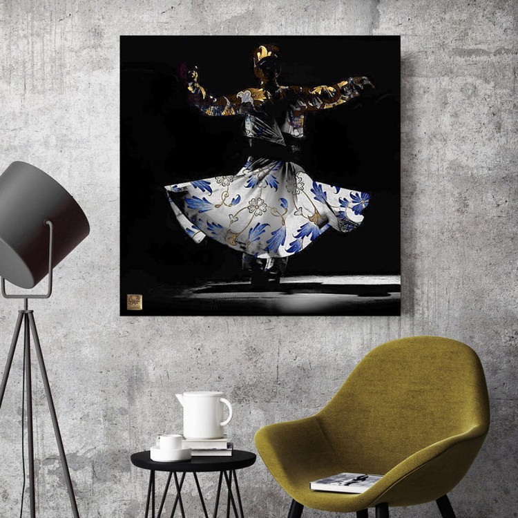 تابلو رقص سماع در تاریکی با اشارات طلایی از گالری چارگوش