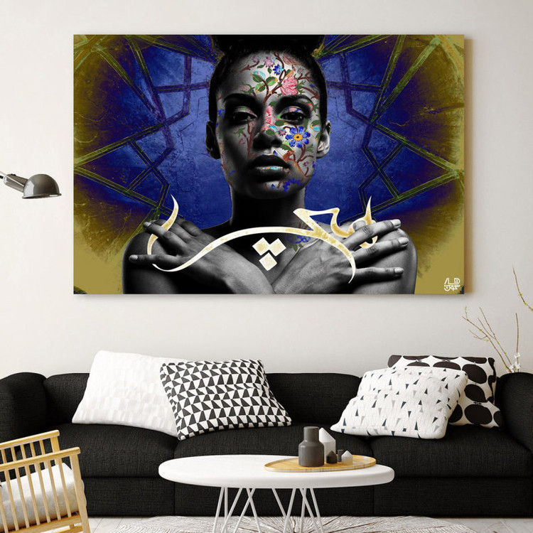 نقاشی چهره بانویی در میانهی هیچ و همه چیز تاملی در میانهی هیچ و همه چیز مدل 2577