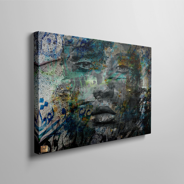 عاقلان نقطهٔ پرگارِ وجودند ولی عشق داند که در این دایره سرگردانند" تصویری از تماشای جان در آینهٔ هستی