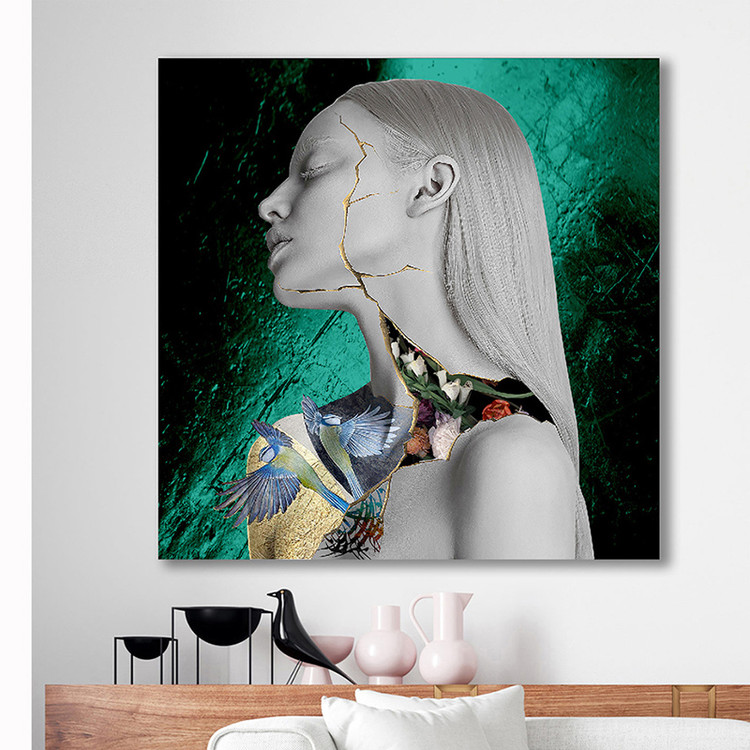 تابلو مدرن بانوی سپیدموی در نیایش باغ دیده درون رنگ فیروزه ای