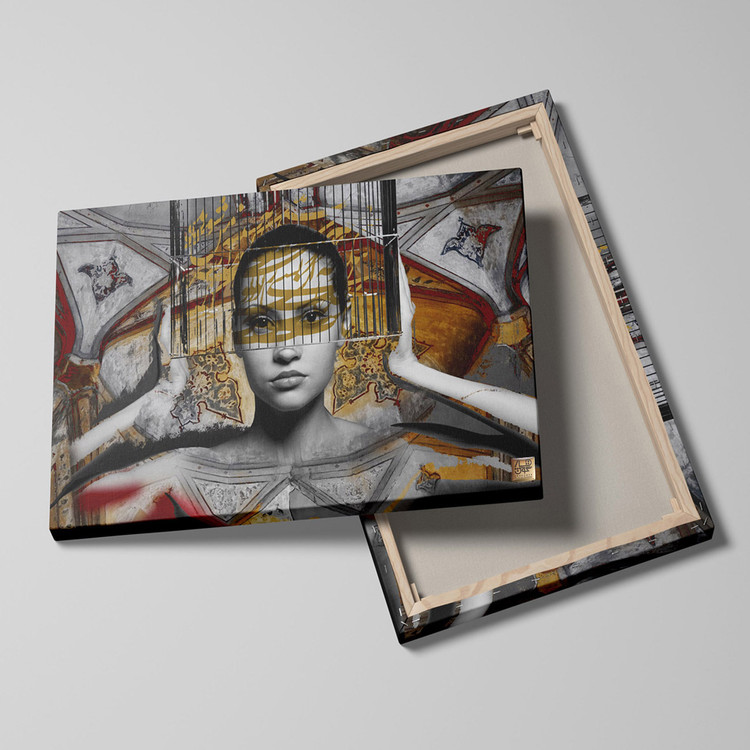 تابلو بوم دختری درون قفس با شعر سعدی عشق تا به صبوری هزار فرسنگ است از گالری چارگوش مدل 2590