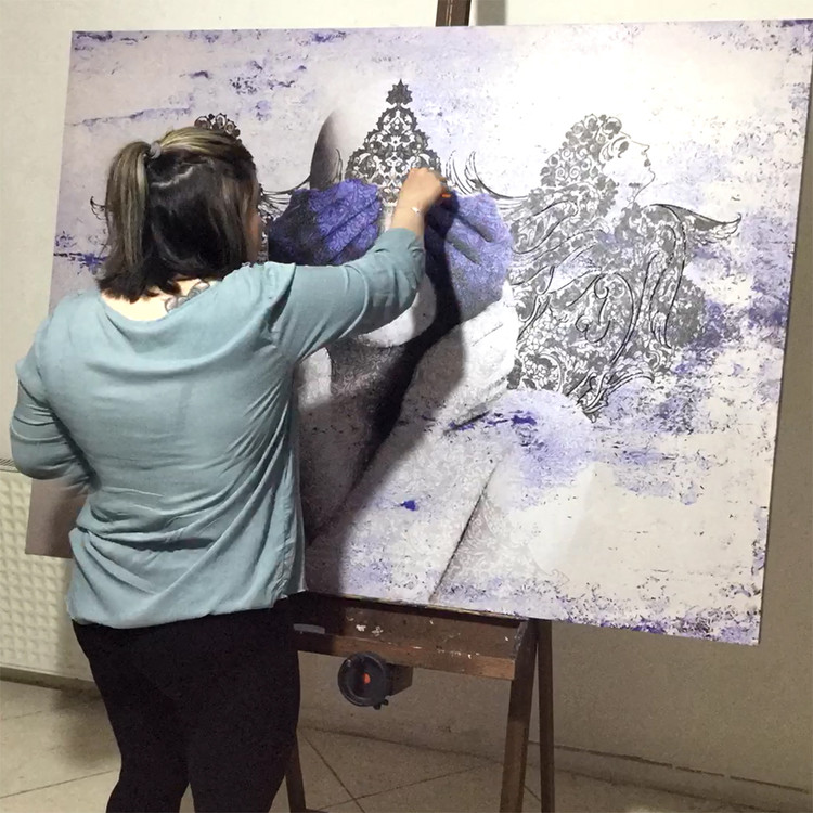 تابلو بوم نقاشیخط هنری مدرن ایرانی گالری چارگوش مدل 2745