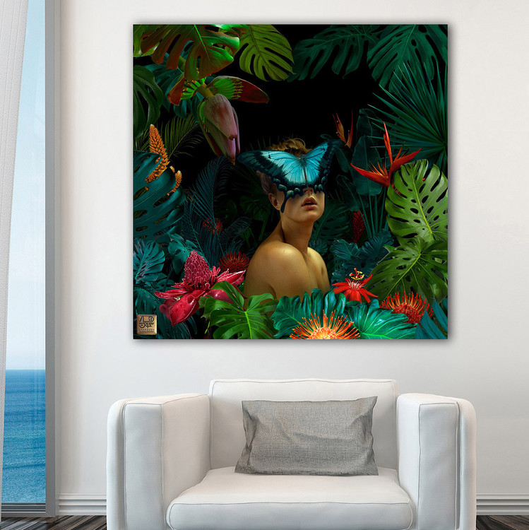 تابلو مدرن نقاب پروانه فیروزهای | چشمان بسته در پس سورئالیسم گیاهان اثر گالری چارگوش روی دیوار