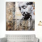 تابلو چهرهای محو بر دیوار اتفاق آوای زلزلهی هستی و قیامت درون از گالری چارگوش مدل 8622