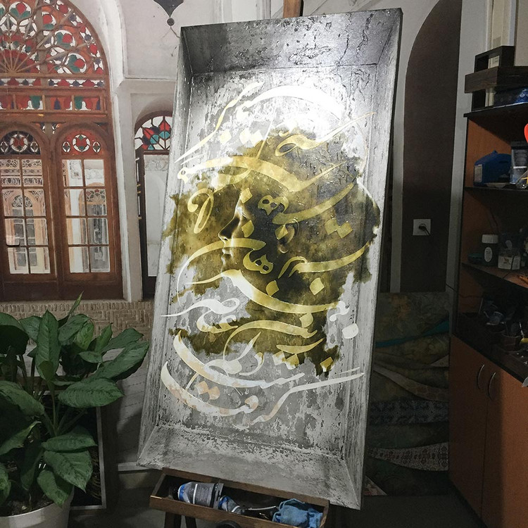 تابلو نیمرخی در میان ابر و قابی بتنی با شعر مولانا از گالری چارگوش مدل 2557