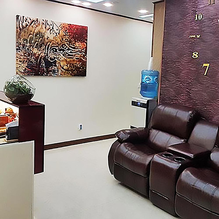 تابلو بوم نقاشیخط هنری مدرن ایرانی گالری چارگوش مدل 8129