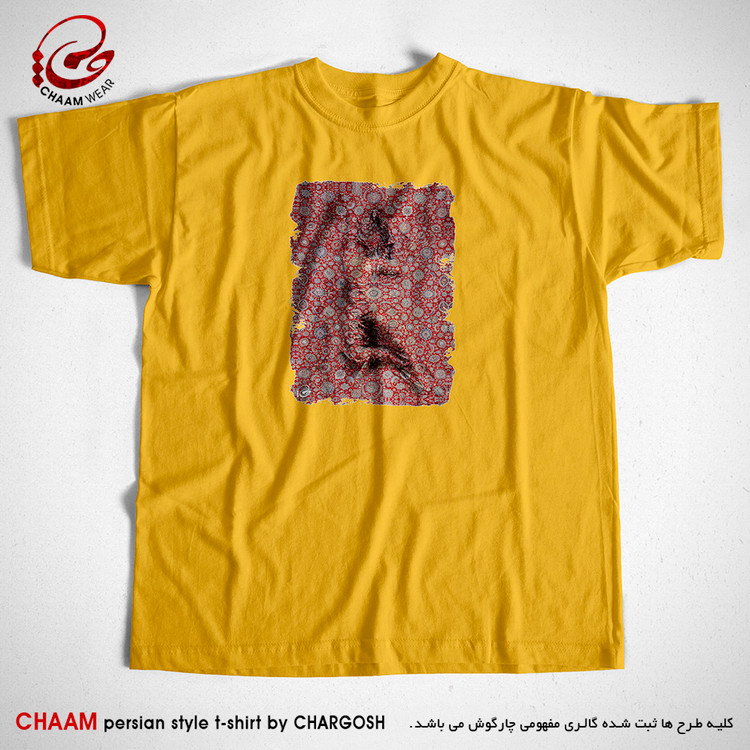 تیشرت هنری زرد خردلی یقه گرد طرح در فرش فشانده برند چام 2859