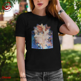 تیشرت زنانه خاص مدرن هنری با طرح چهره بانو ای در مقرنس برند چام 5569